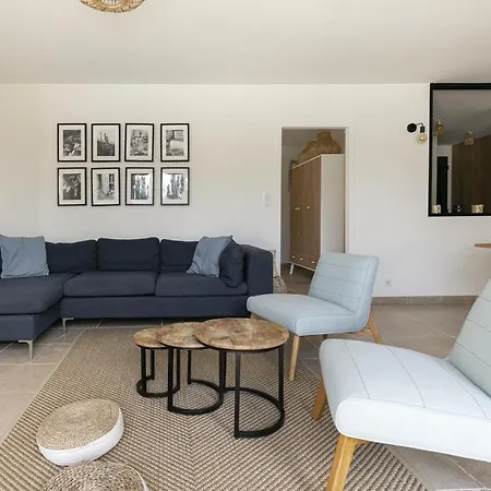 Mont Ventoux: Luxury Retreat With Private Pool And Provençal Views Holiday home *