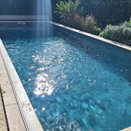 Holiday home Mont Ventoux: Luxury Retreat With Private Pool And Provençal Views